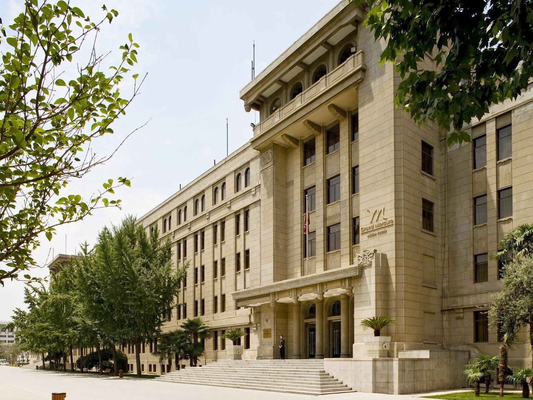 Grand Mercure Xian On Renmin Square Exterior photo